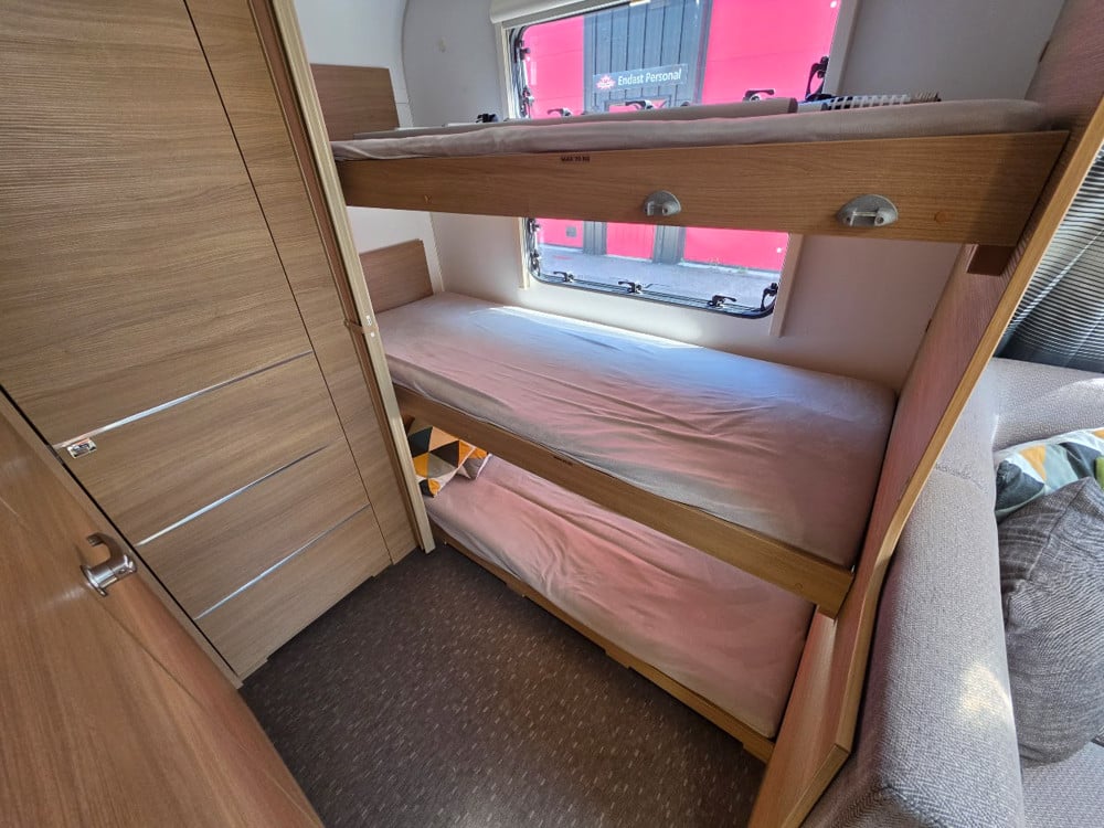 Adria-ADORA 573 PT *ALDE *Barnkammare *Mover-(2015)-3255780