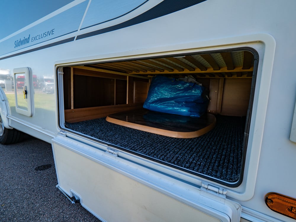 Knaus-590 UK Scandinavian Selection *Alde *AC-(2016)-3253992