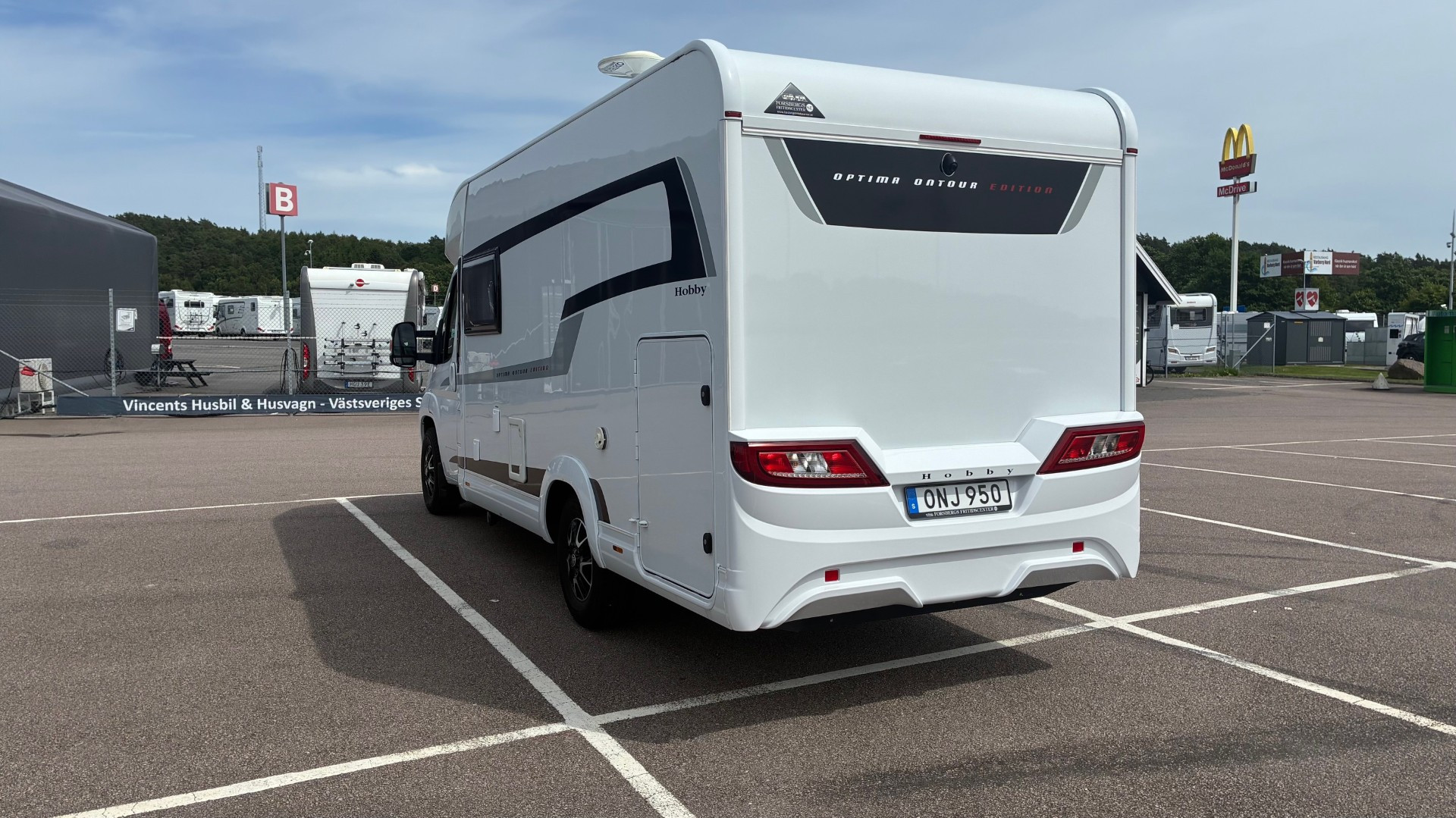 Hobby-V65 GE *Långbädd *KOMMANDE-(2020)-3243454
