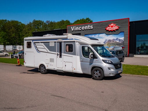Hymer-T 704 SL *ALDE *Hydrauliska stödben *Solcell-(2019)