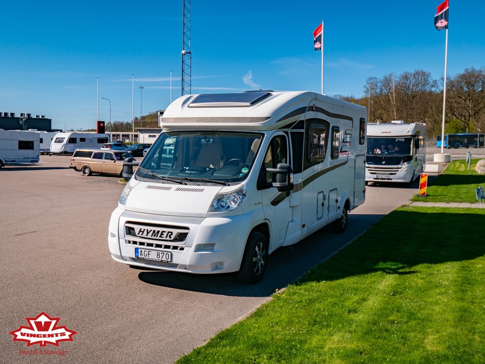 Hymer-T 678 CL *ALDE *Långbäddar *Taksäng-(2013)-3290131