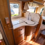Hymer-T 678 CL *ALDE *Långbäddar *Taksäng-(2013)-3290112