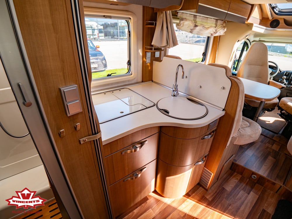 Hymer-T 678 CL *ALDE *Långbäddar *Taksäng-(2013)-3290112