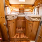 Hymer-T 678 CL *ALDE *Långbäddar *Taksäng-(2013)-3290116