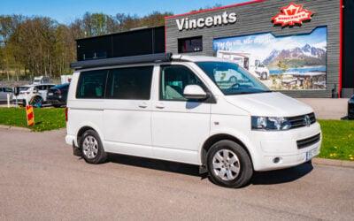 Volkswagen-CALIFORNIA-(2015)