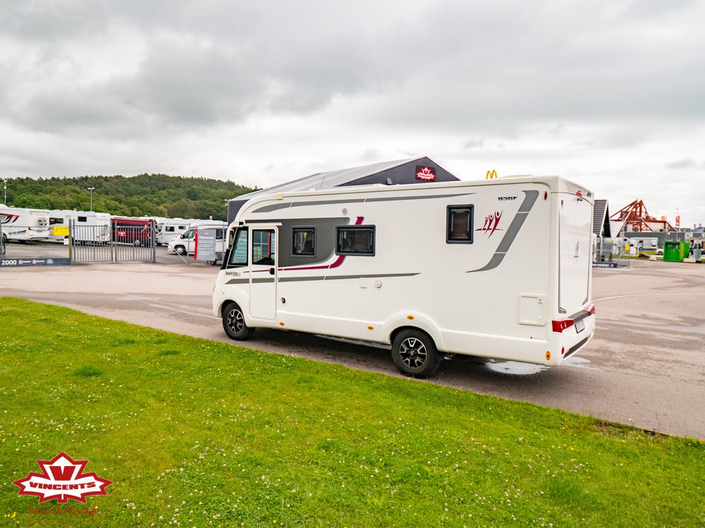 Rapido-F 896 *Queensbädd *Solcell *B-körkort-(2020)-3276177