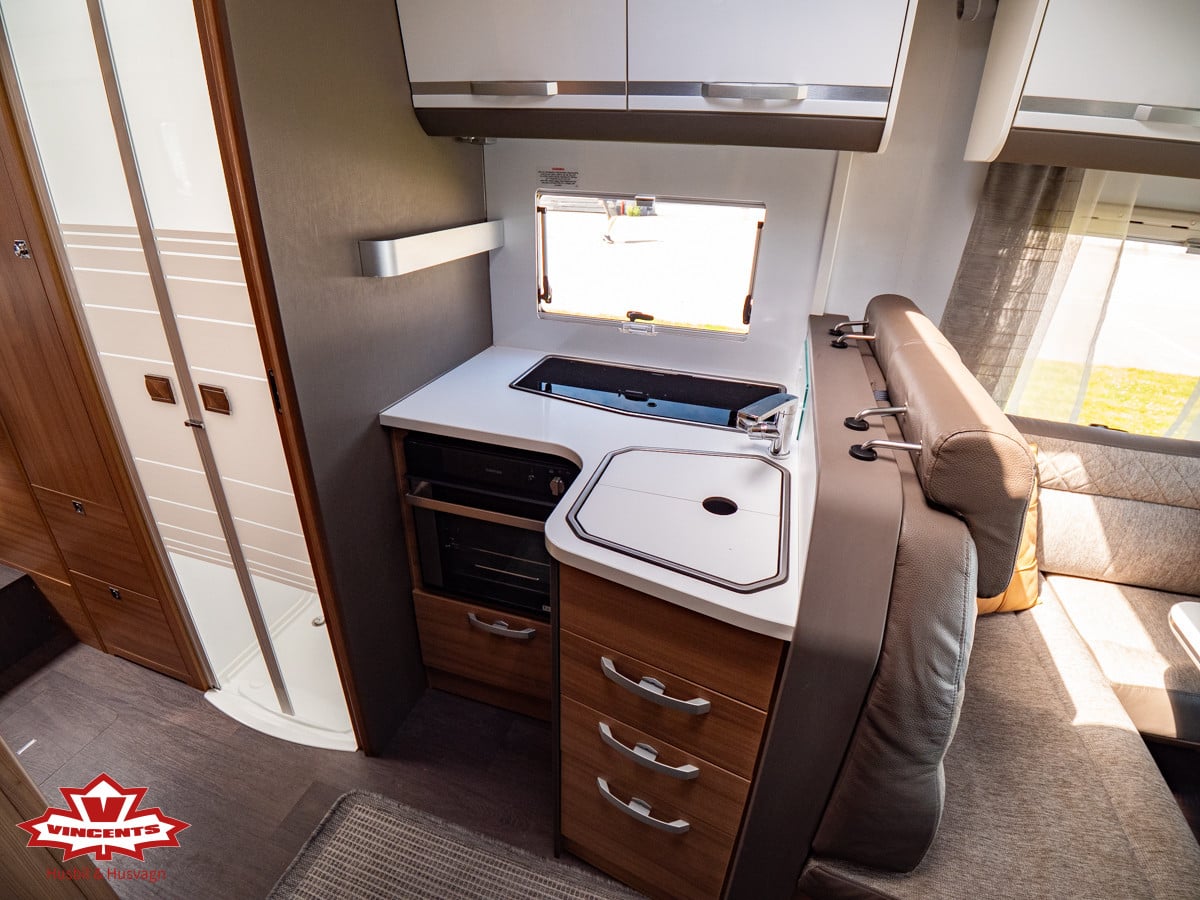 Adria-MATRIX SUPREME 700 SL *Alde *Långbädd-(2019)-3276246