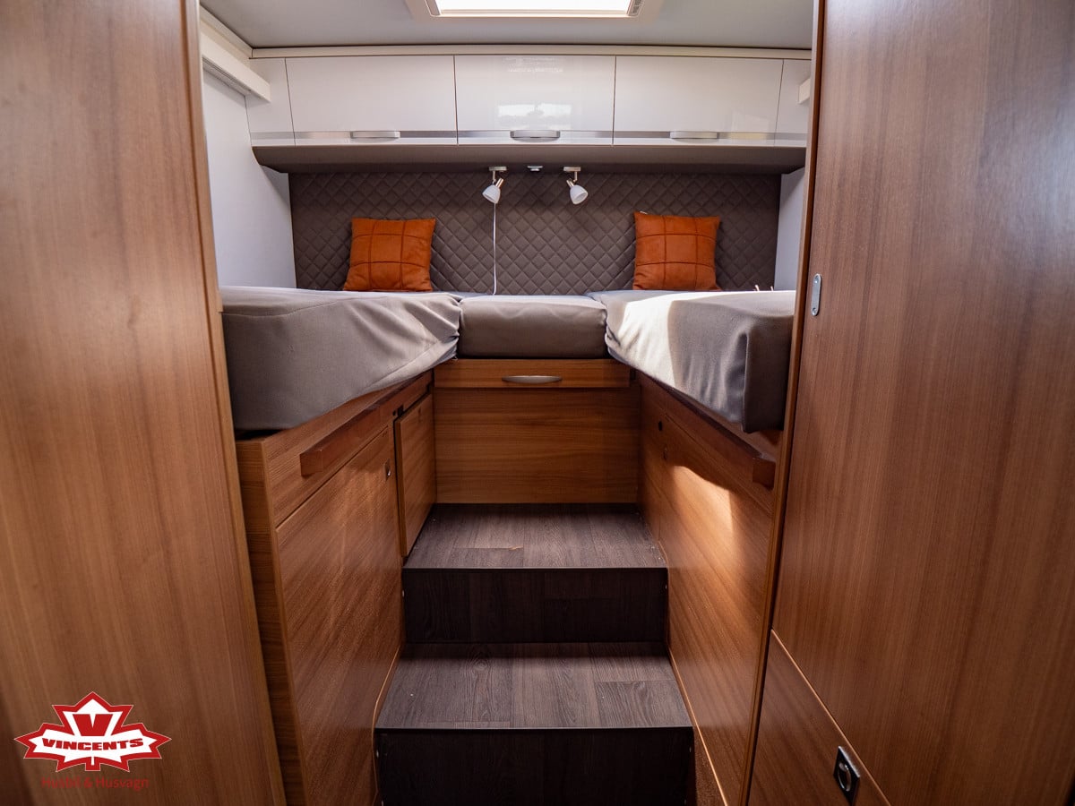 Adria-MATRIX SUPREME 700 SL *Alde *Långbädd-(2019)-3276250