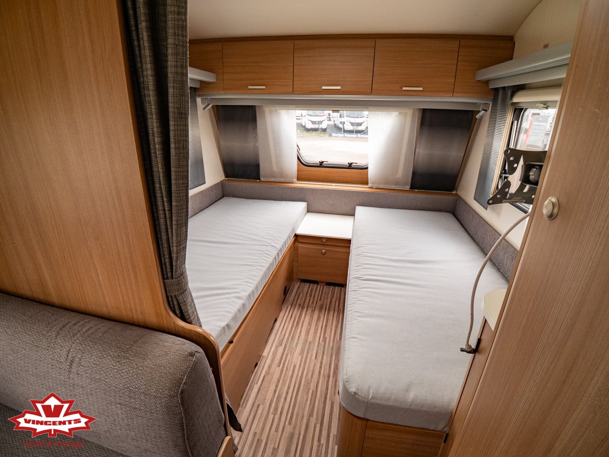 Adria-AVIVA 482 LH *Mover *Långbädd-(2016)-3273327