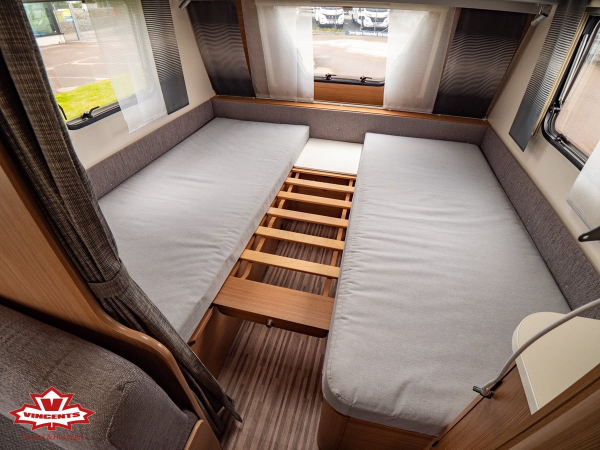 Adria-AVIVA 482 LH *Mover *Långbädd-(2016)-3273329