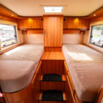 Hymer-T 674 CL *Solcell *Långbädd-(2011)-3265006