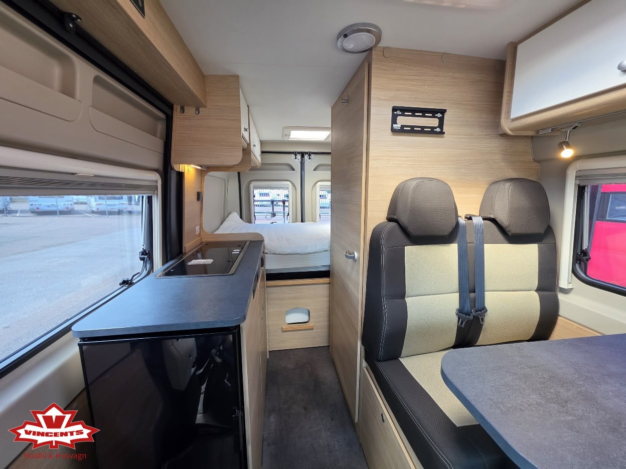 Roadcar-540 *Solcell *Truma *Tvärbädd-(2020)-3273282