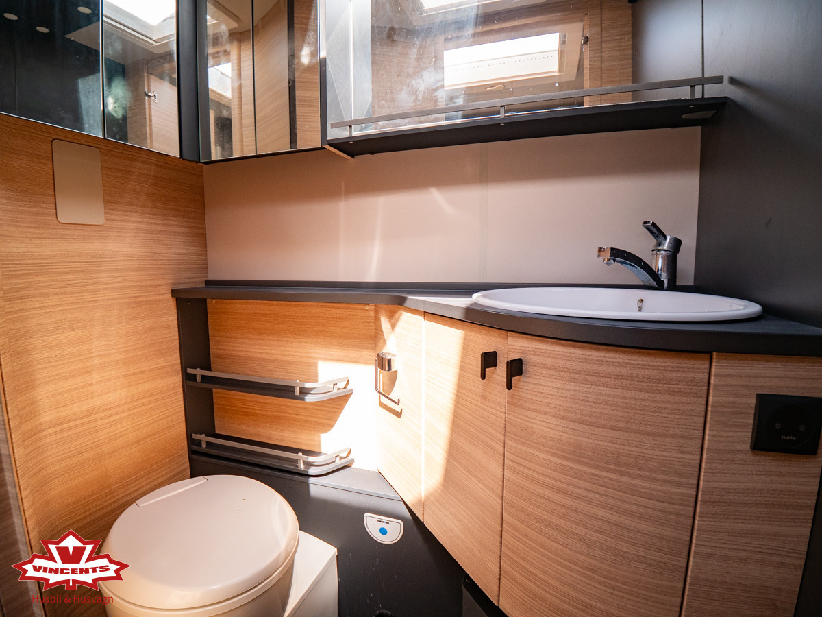 Hobby-495 UL MAXIA *Långbädd *Mover *Solcell-(2022)-3276240