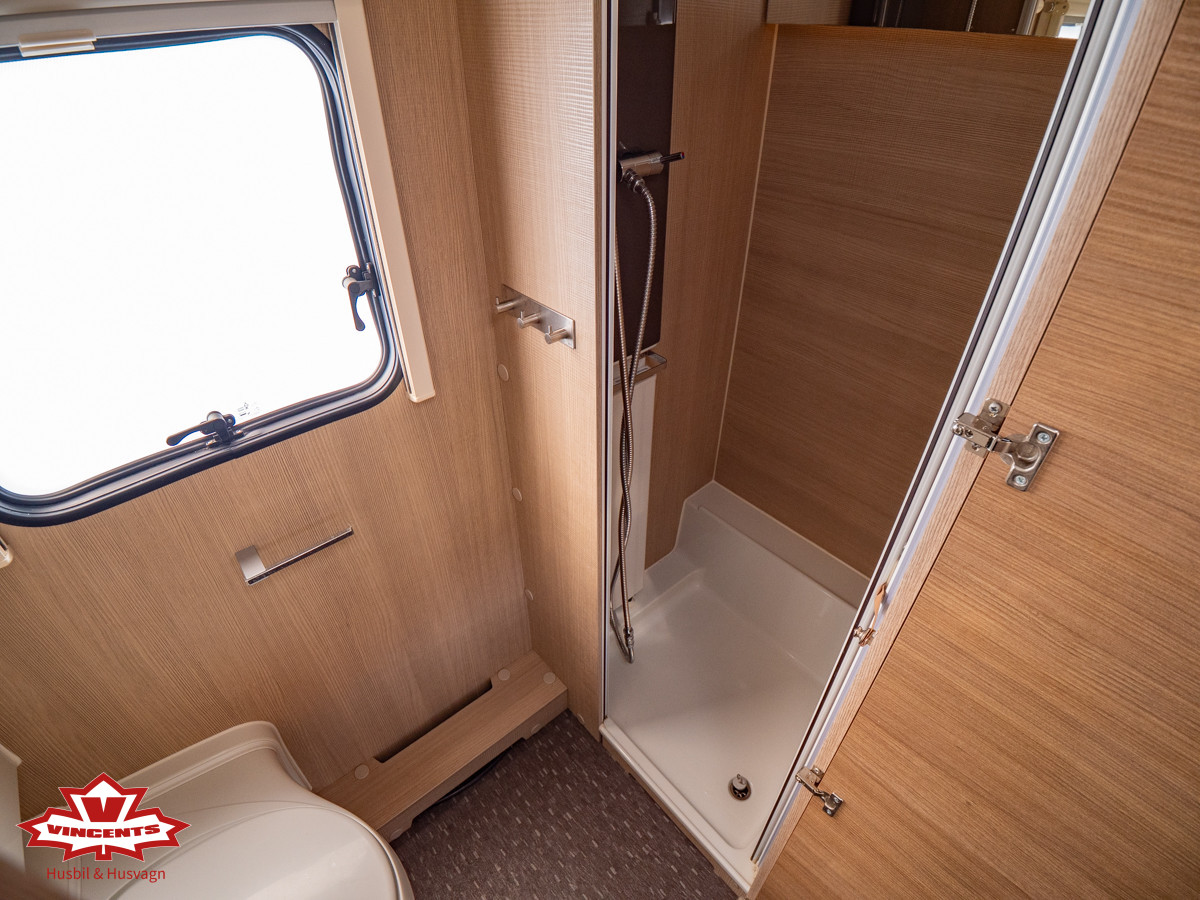 Adria-ADORA 573 PT *Barnkammare *Solcell-(2018)-3262194