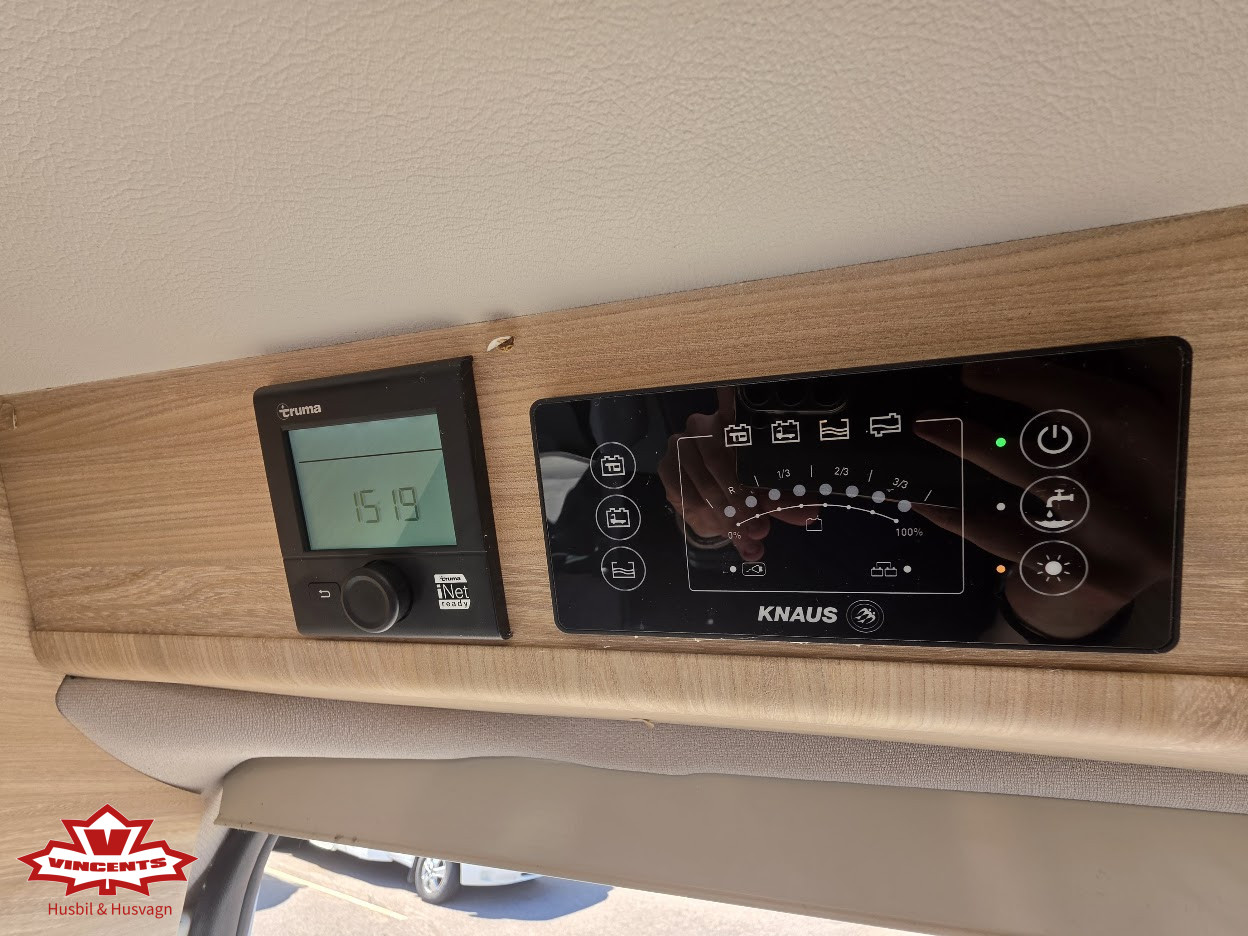 Knaus-Boxstar 600 *Lågmil *Truma *Automat-(2018)-3282921