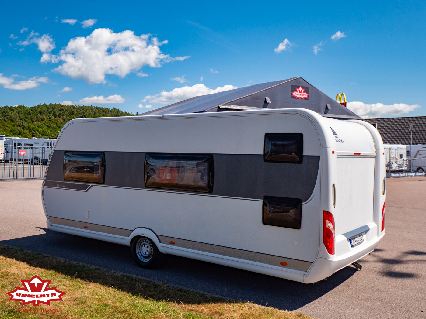 Hobby-560 KMFE DE LUXE *Barnkammare *Alde-(2014)-3295400