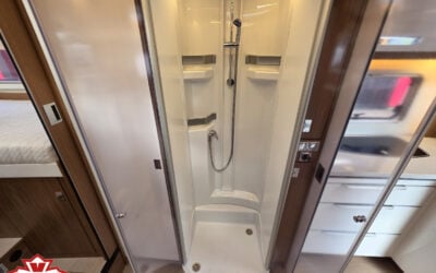 Bürstner-Elegance I 910 *Solcell *AC-bodel *Skinnklädsel-(2019)-3317384