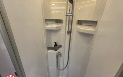 Bürstner-Elegance I 910 *AC-bodel *Automat *Skinnklädsel-(2019)
