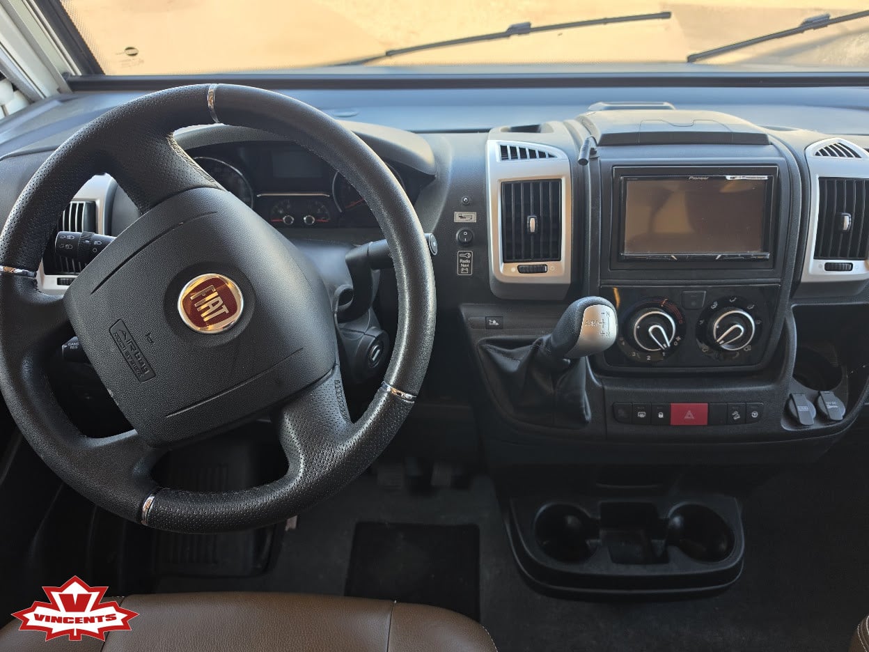 Bürstner-Elegance I 910 *AC-bodel *Automat *Skinnklädsel-(2019)