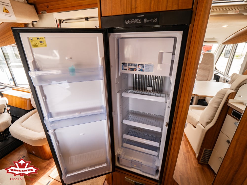 Hymer-B 704 Premium Line *Långbädd *AC-Bodel-(2017)