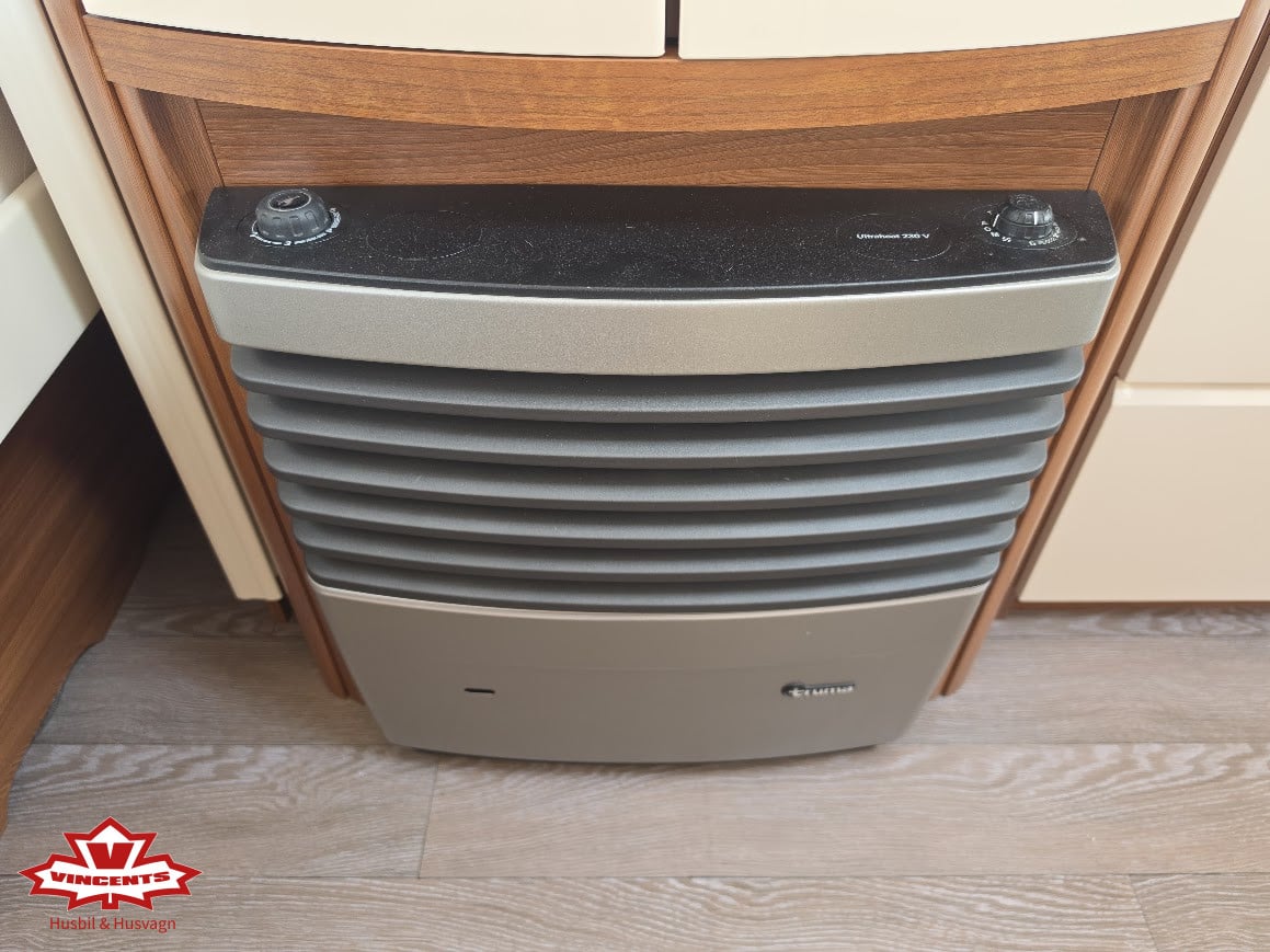 Hobby-560 LU EXCELLENT *Långbäddar *Truma-(2019)-3328464