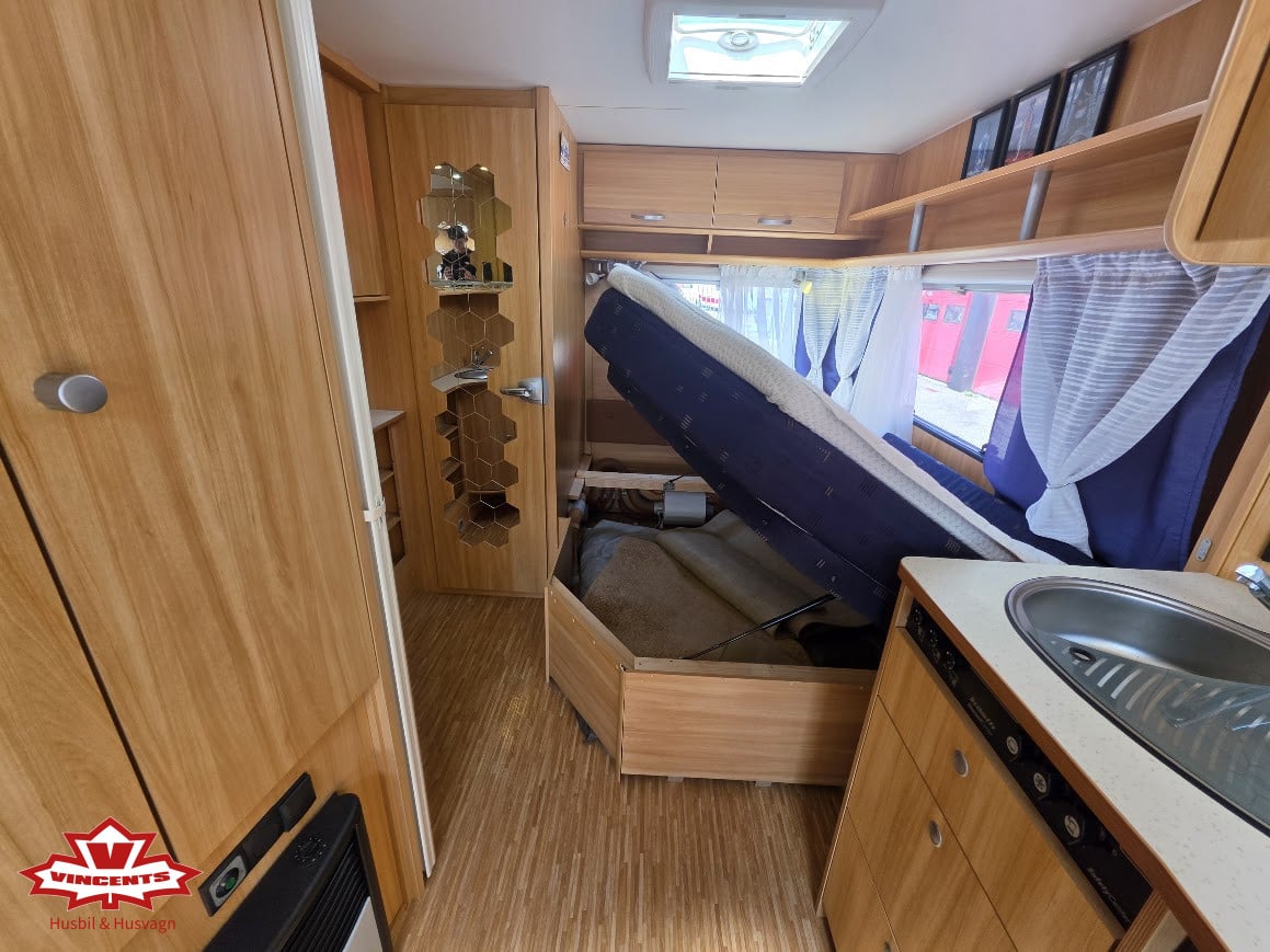 Dethleffs-Camper 510 *Dubbelbädd *Solcell *Förtält-(2011)-3326326