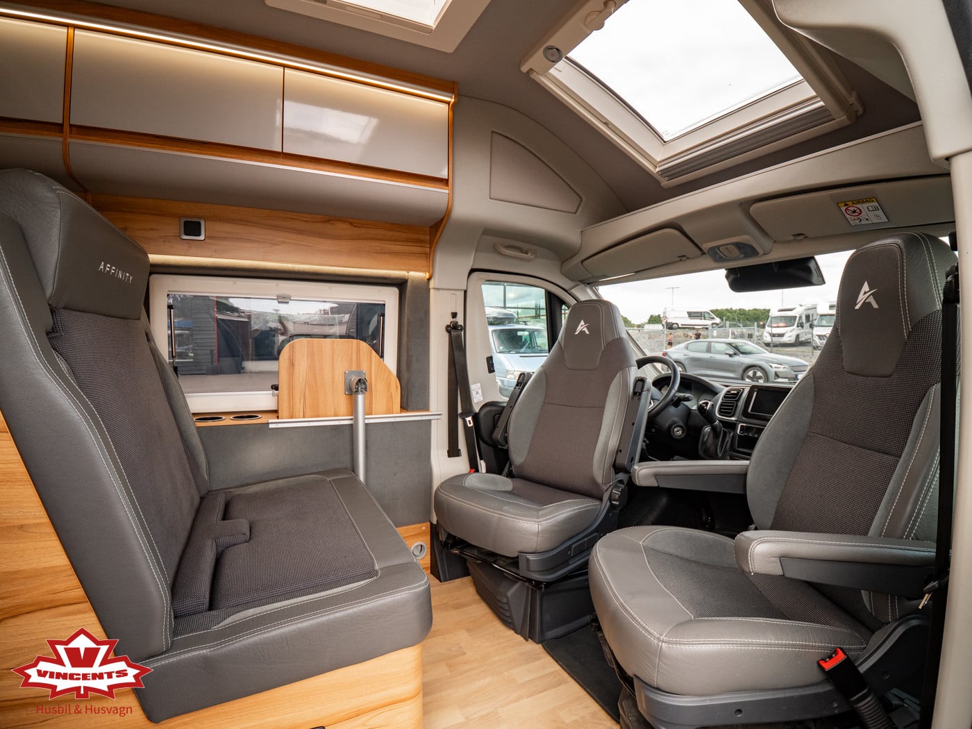 KABE-AFFINITY CAMPER VAN One 295 *Automat *Solcell-(2023)-3306917