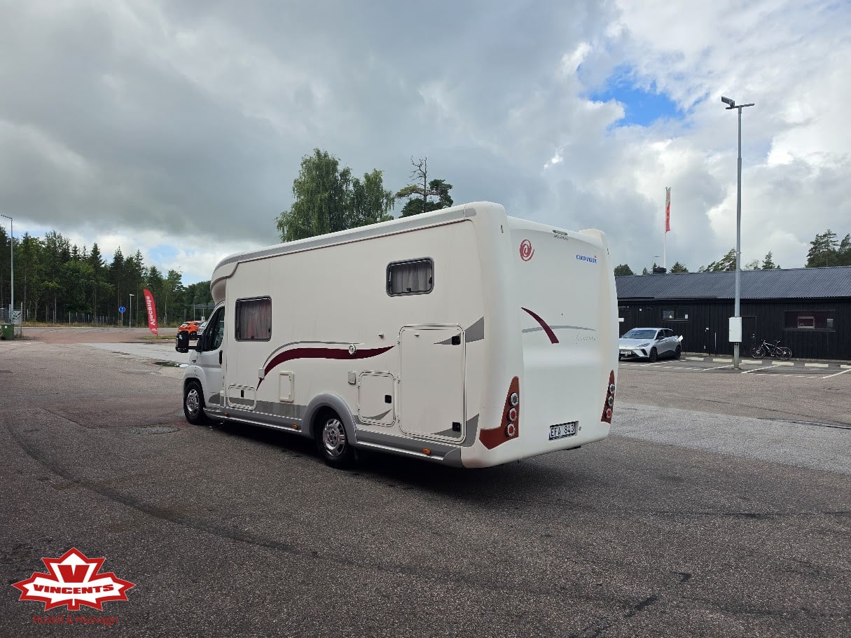 Eura Mobil-CT 700 EB *Långbäddar *ALDE *Kamkedja-(2009)-3333534