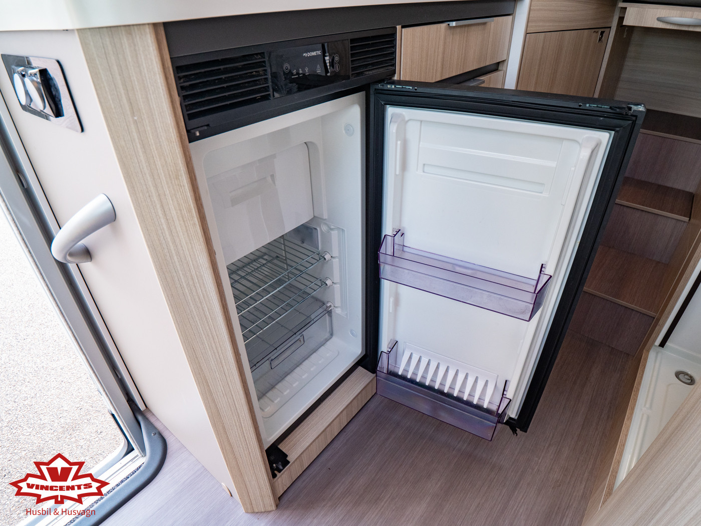 Adria-COMPACT SL *Långbädd *Solcell *B-körkort-(2020)