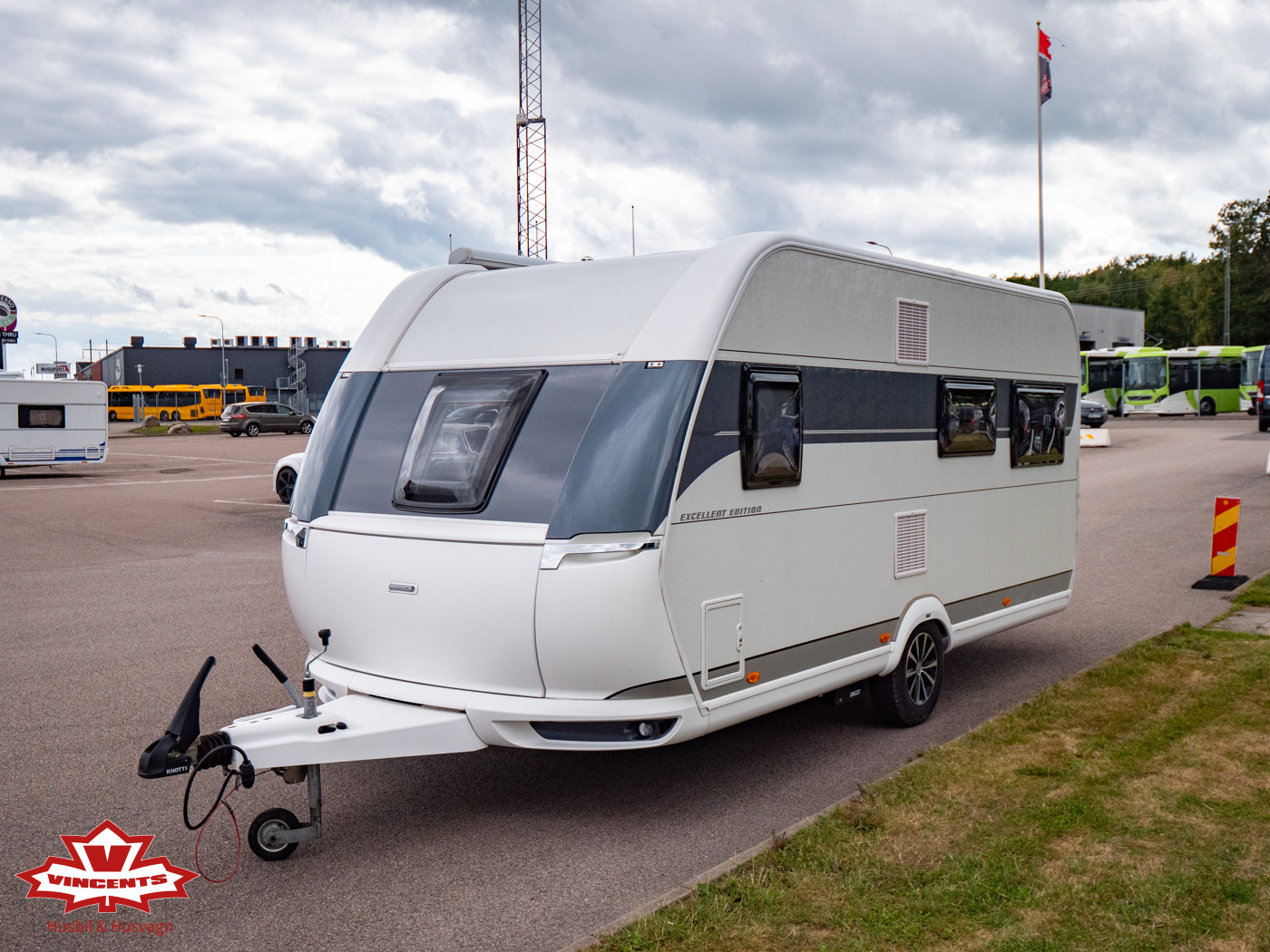 Hobby-460 UFE *Franskbädd *Mover *KOMMANDE-(2022)
