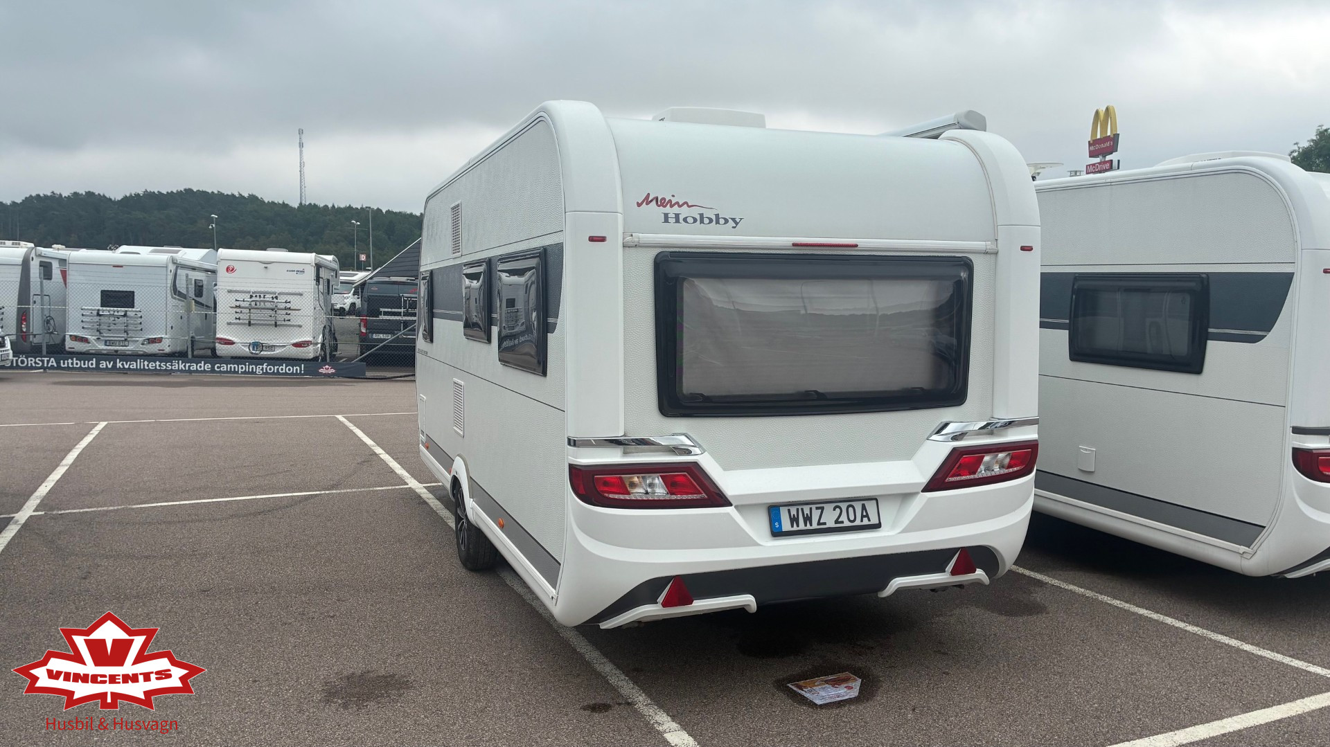 Hobby-460 UFE *Franskbädd *Mover *KOMMANDE-(2022)-3308438