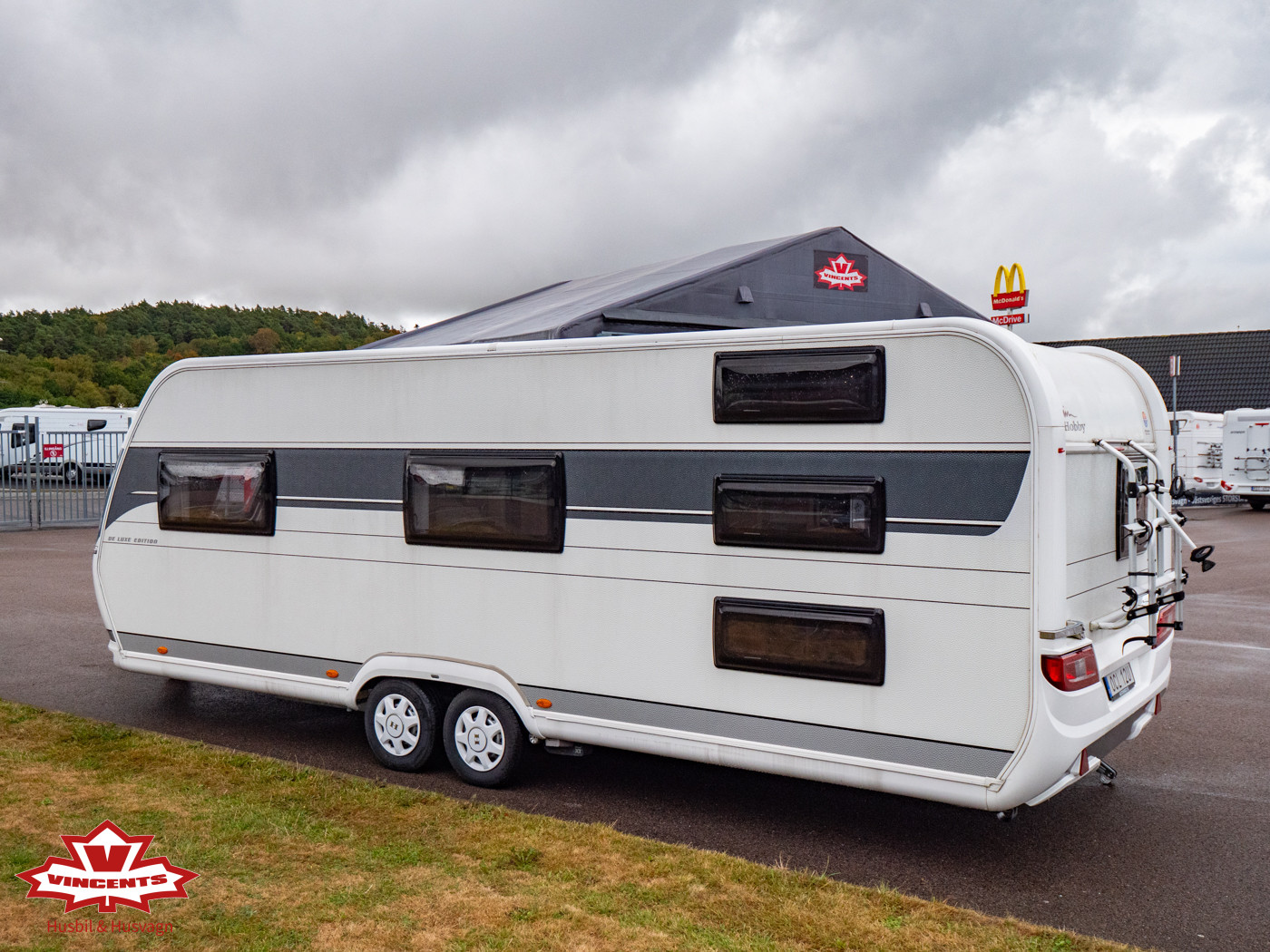 Hobby-650 KMFE DELUXE EDITION *Barnkammare-(2021)