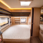Hobby-650 KMFE DELUXE EDITION *Barnkammare-(2021)