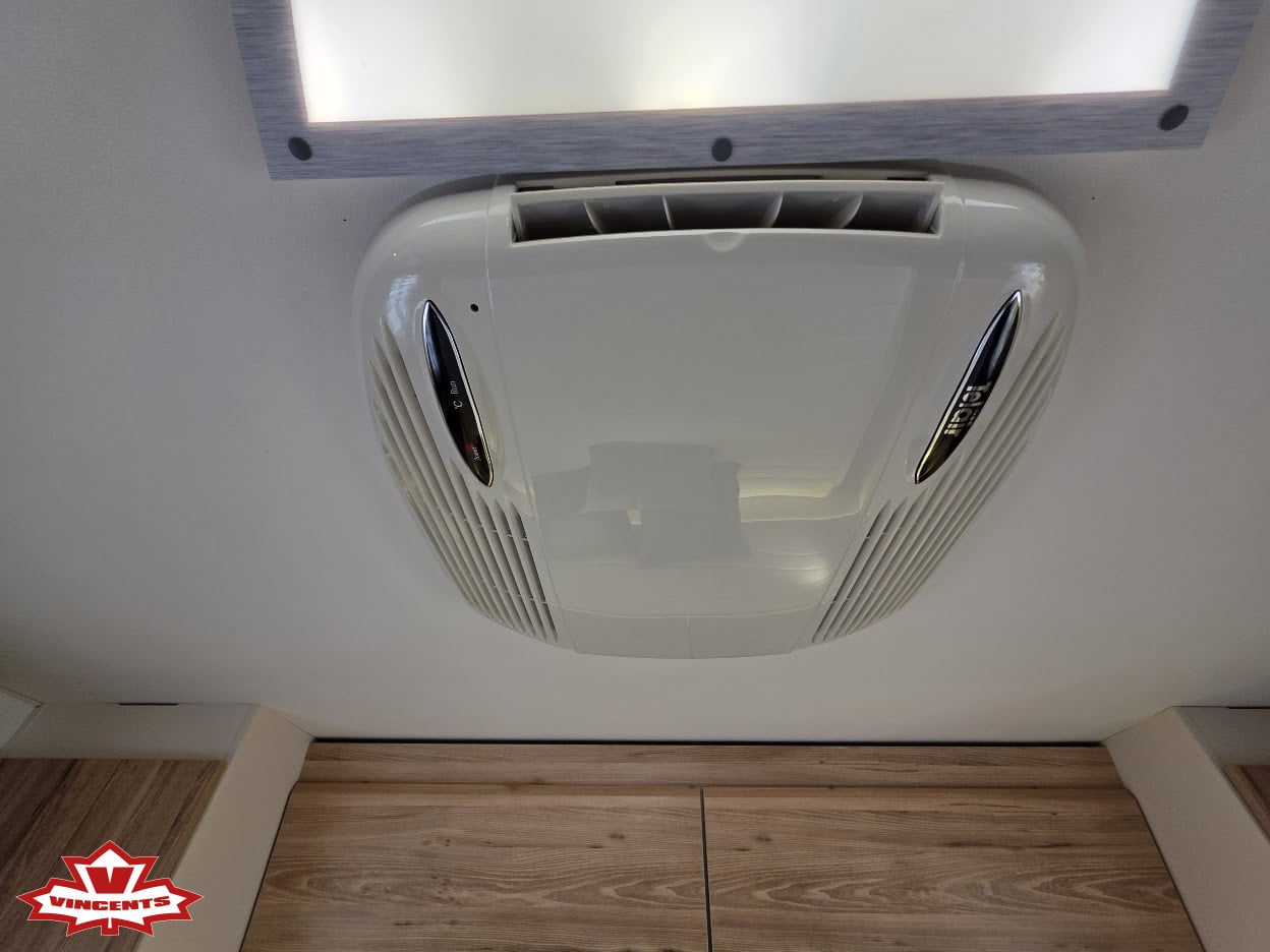 Pilote-P 746 C *Automat *ALDE *Queenbädd-(2020)-3344825