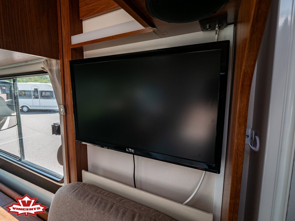 Eura Mobil-IL 720 QB *Queenbädd *Solcell *ALDE-(2015)-3363947