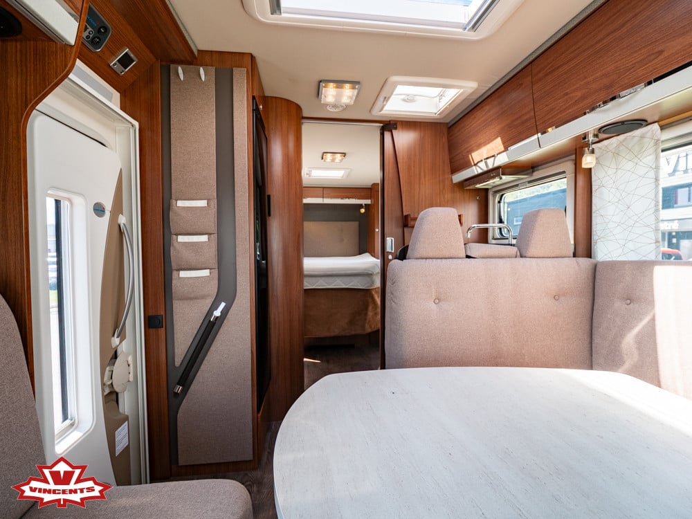 Eura Mobil-IL 720 QB *Queenbädd *Solcell *ALDE-(2015)-3363938