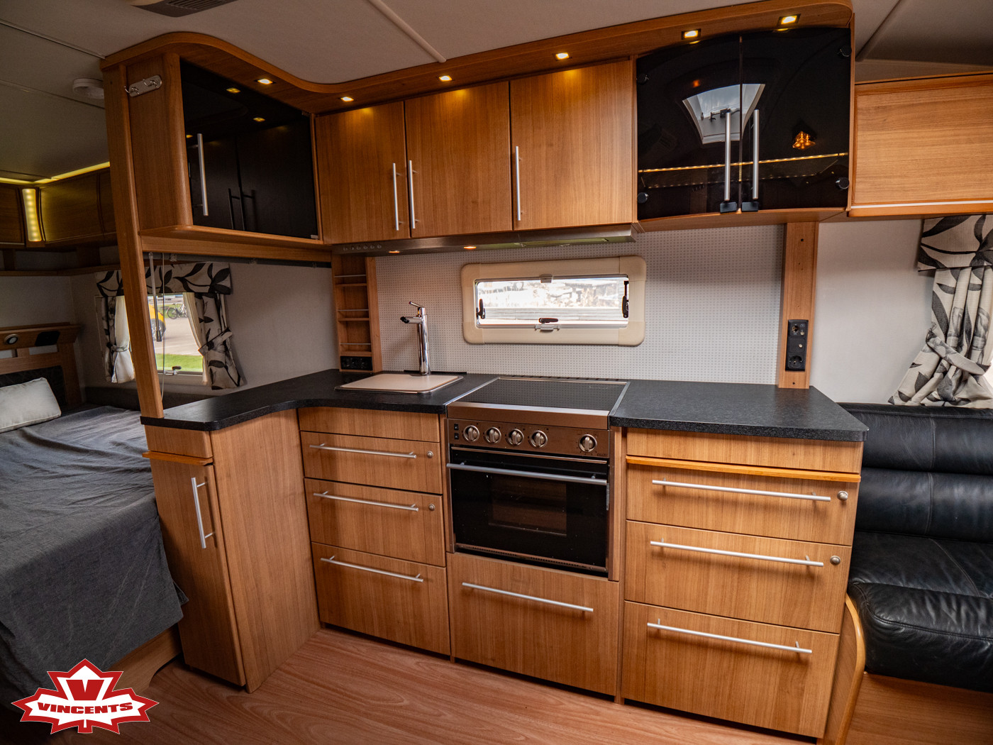 Polar-560 Svit CTV *Franskbädd *ALDE *AC-(2012)