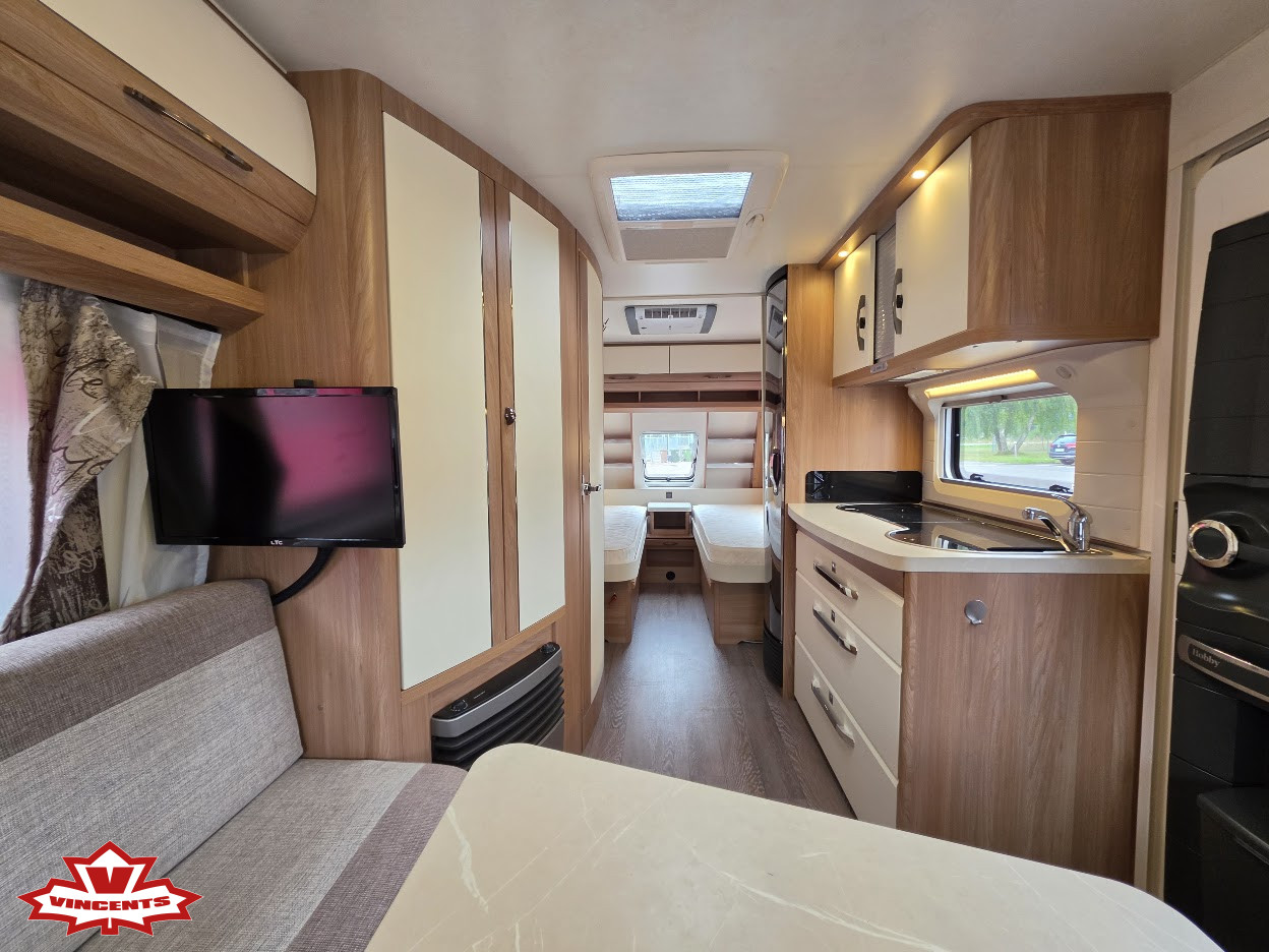 Hobby-495 UL DE LUXE *Långbäddar *AC *Förtält-(2019)-3351310