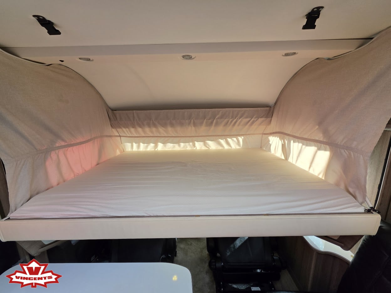 KABE-TM I 910 QB *Queenbed *AC bodel *KOMMANDE-(2015)