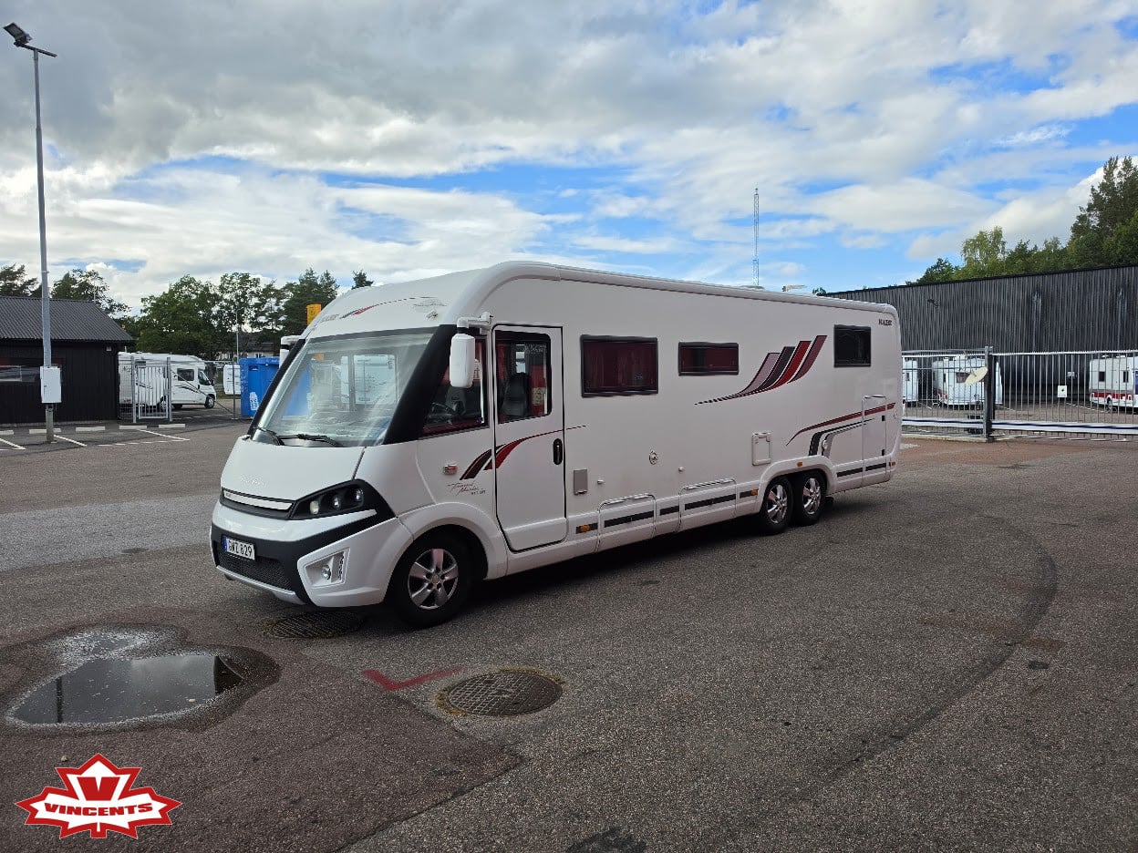 KABE-TM I 910 QB *Queenbed *AC bodel *KOMMANDE-(2015)