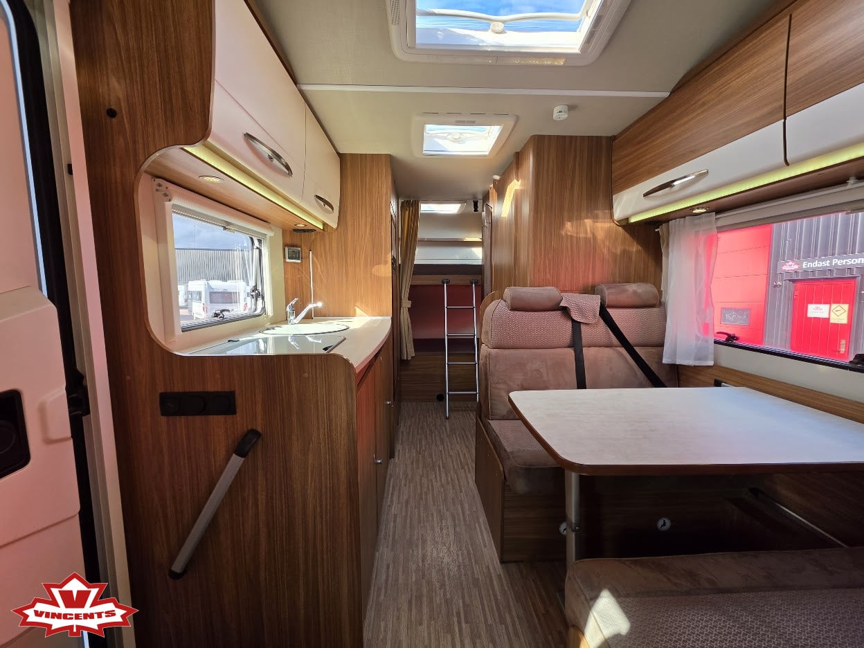 Carado-A 361 *6 färdplatser *Barnkammare-(2015)-3395431