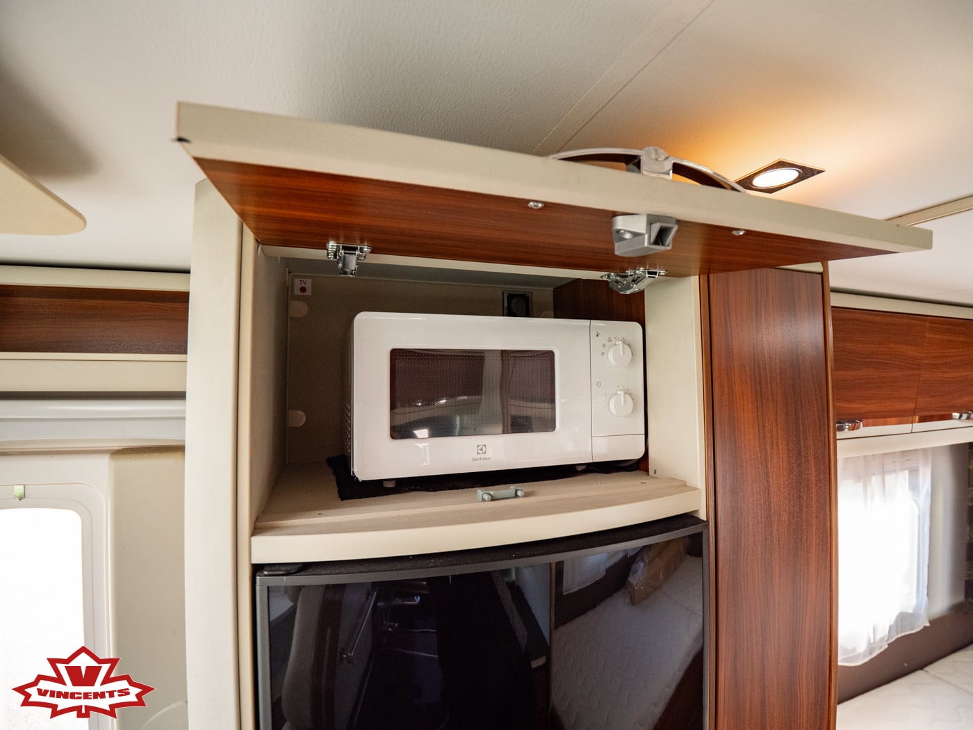Adria-CORAL S 670 SLT *Solcell *Automat *KOMMANDE-(2014)