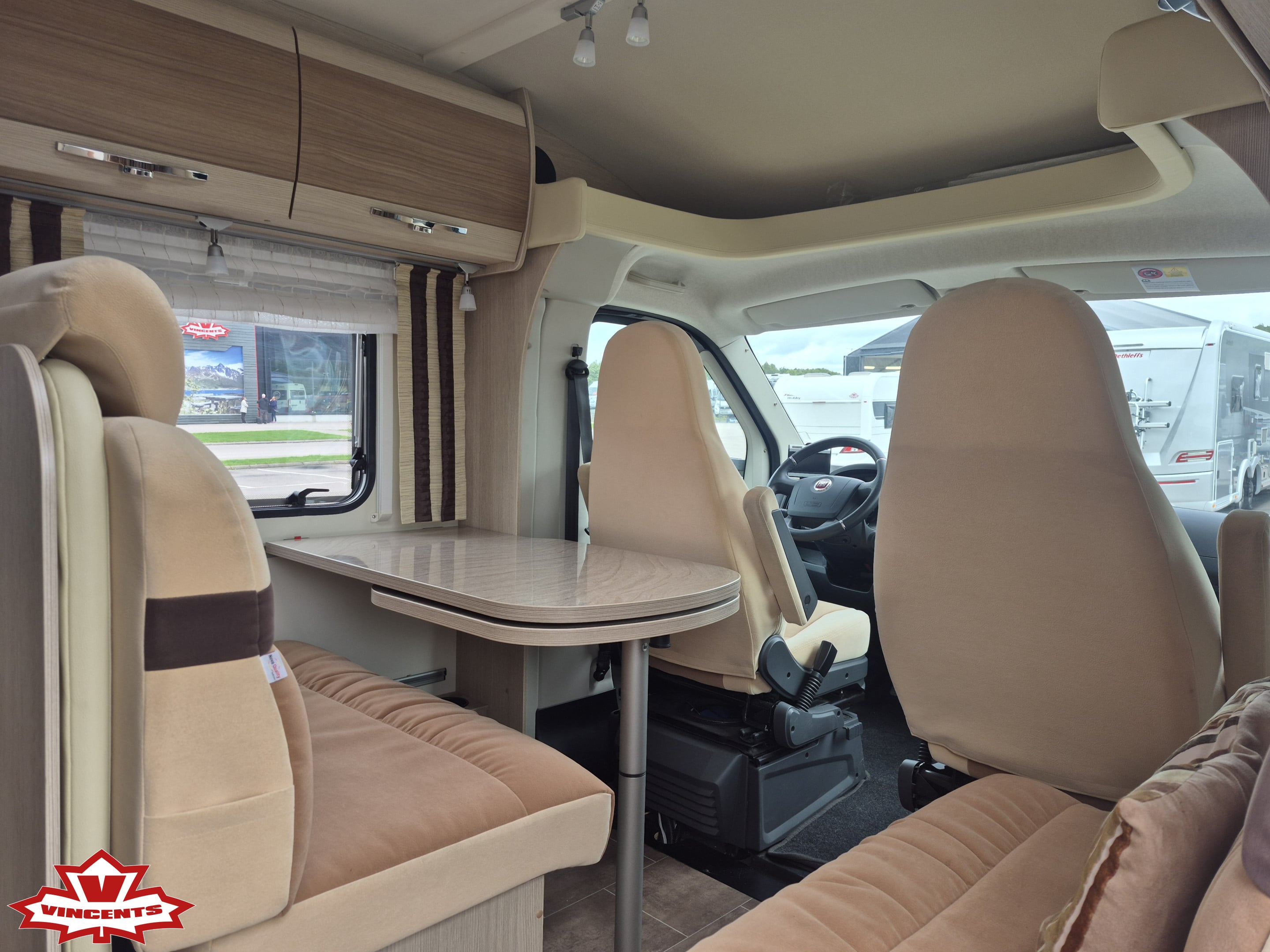 Bürstner-T 720 *Solcell *Truma *KOMMANDE-(2014)-3379846