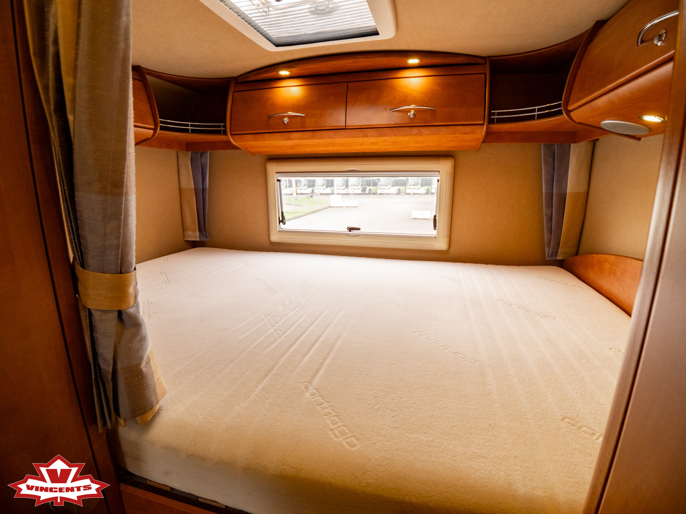 Carthago-CHIC C-LINE I 4.2 *Kamkedja *Solcell-(2009)-3392287