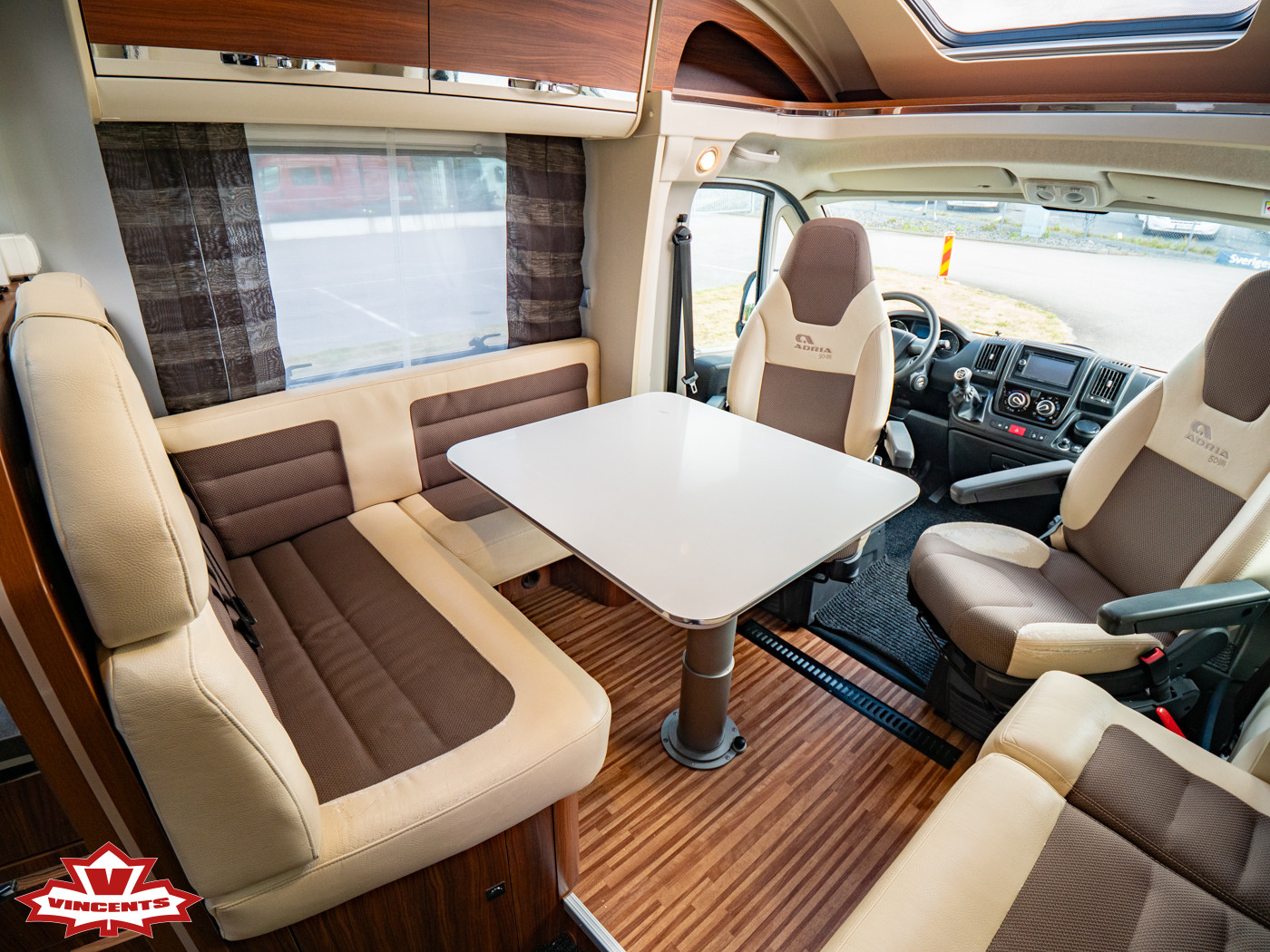 Adria-MATRIX M 670 SLT *Långbädd *Toa bak *Solcell-(2015)
