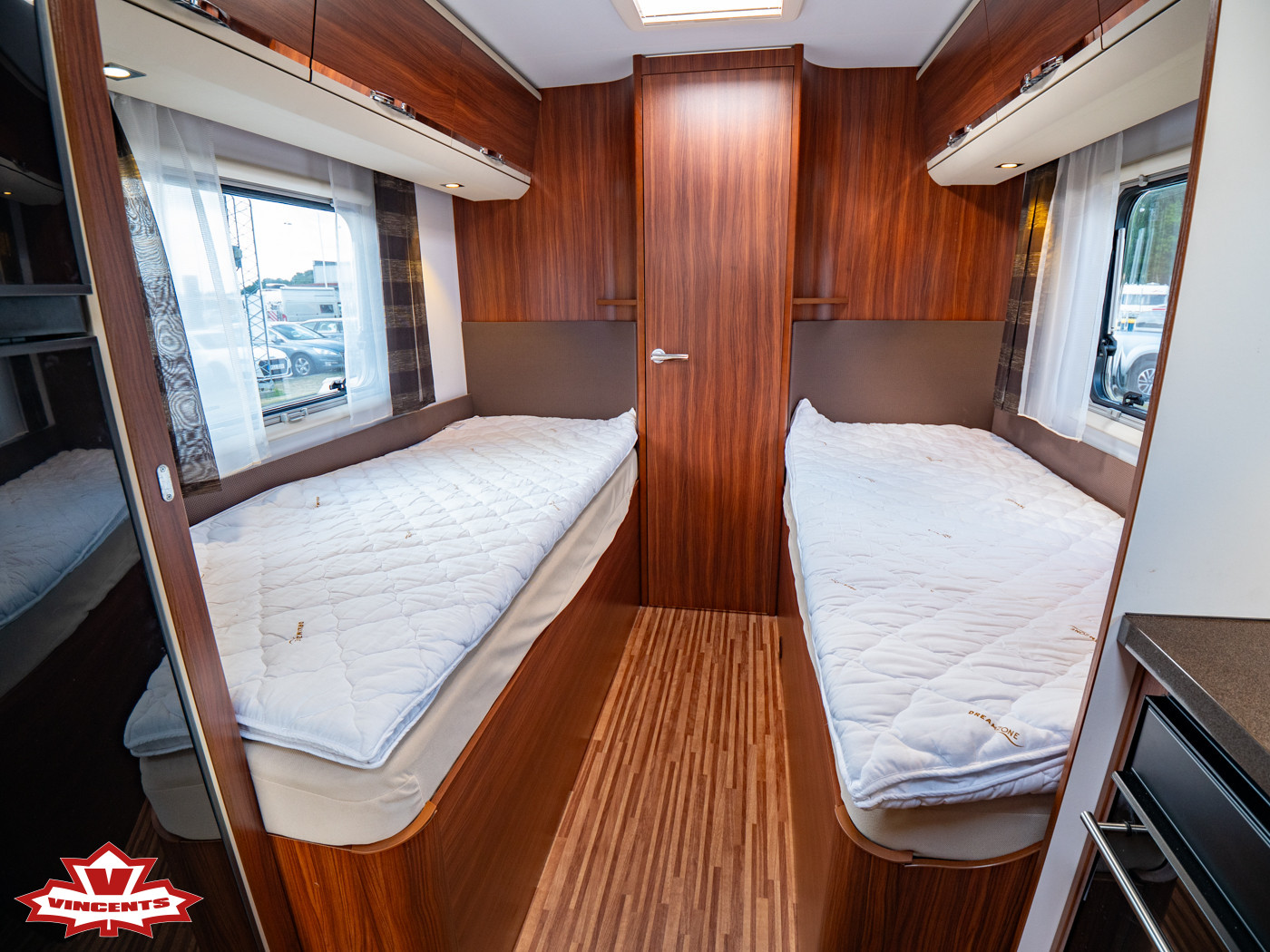 Adria-MATRIX M 670 SLT *Långbädd *Toa bak *Solcell-(2015)