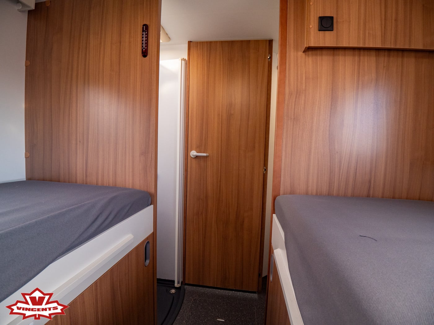 Sun Living-S-SERIES S 75 SL *Långbäddar *Taksäng-(2018)-3426628