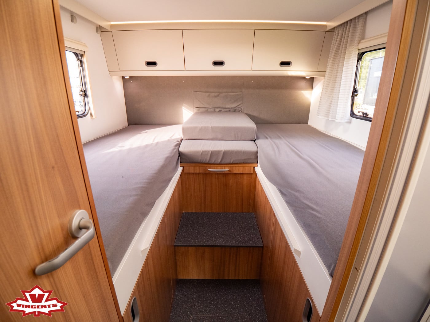 Sun Living-S-SERIES S 75 SL *Långbäddar *Taksäng-(2018)-3426625