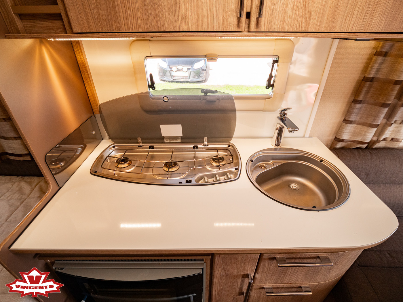 KABE-CLASSIC 660 GDL KS *3-våningssäng *AC *Förtält-(2016)-3411555