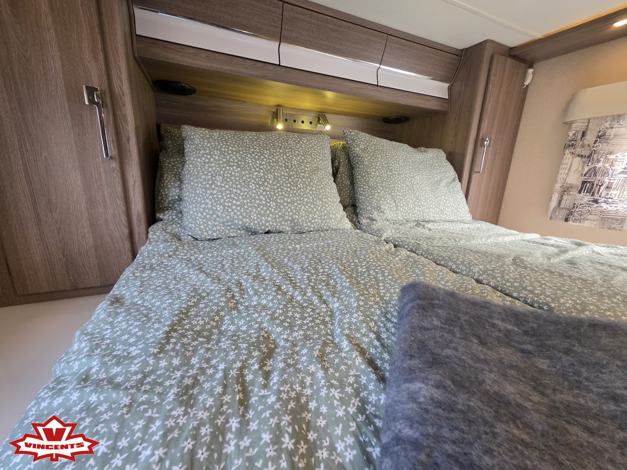 KABE-TM I 910 QB *Queenbed *AC bodel-(2015)